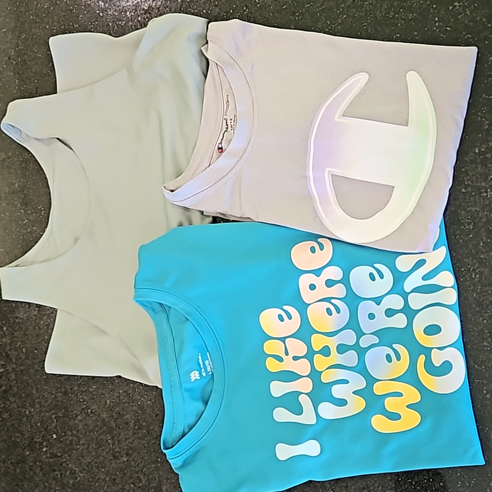 3 Girls Active Tops